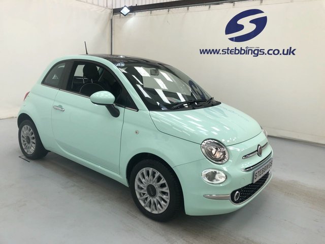 2020 20 FIAT 500 0.9 TWINAIR LOUNGE 3d 85 BHP ONLY 2600 MILES