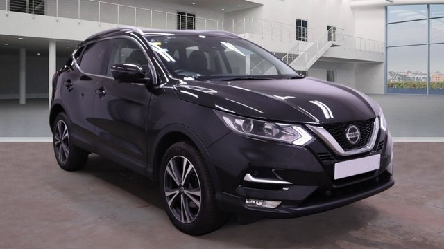 View our NISSAN QASHQAI