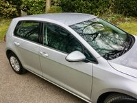 USED 2013 13 VOLKSWAGEN GOLF 1.2 S TSI BLUEMOTION TECHNOLOGY 5d 103 BHP 2 OWNERS // ONLY 38,450 MILES//X7 SERVICE STAMPS FULL SERVICE HISTORY LAST SERVICED@37,205 MILES ,,,,GREAT CONDITION INSIDE AND OUT,,,