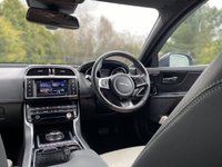 USED 2017 67 JAGUAR XE 2.0 D R-SPORT 4d 178 BHP R Sport Premium High Spec