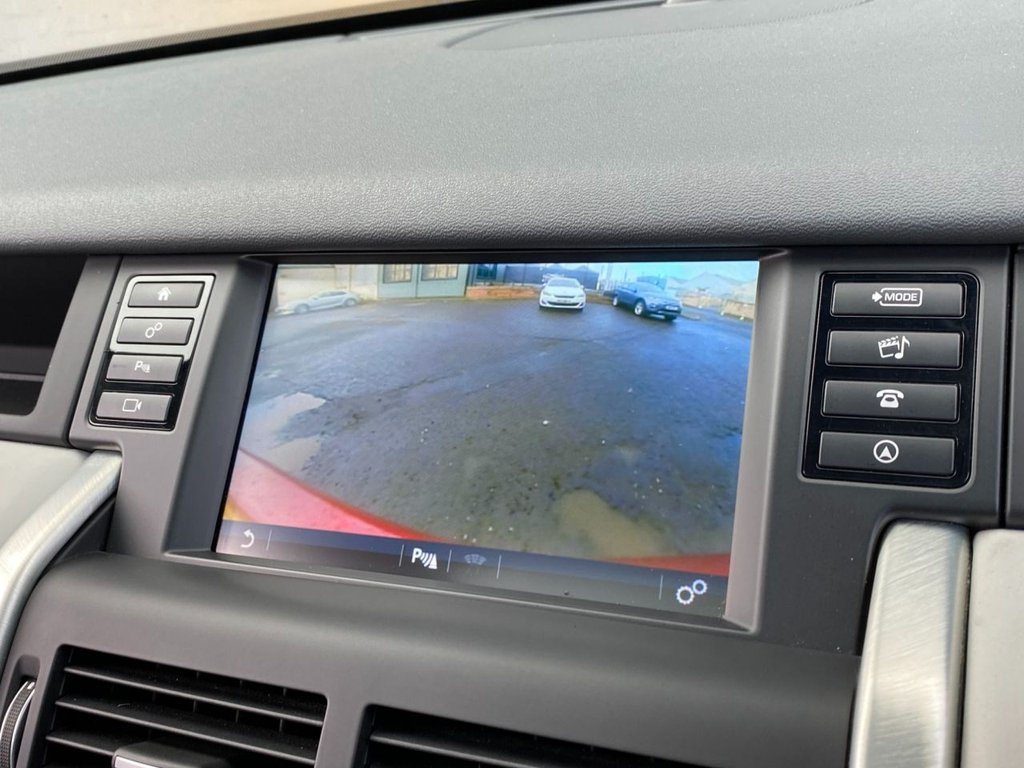 USED 2015 65 LAND ROVER DISCOVERY SPORT 2.0 TD4 HSE 5d 180 BHP 