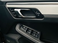 USED 2018 68 PORSCHE MACAN 3.0 D S PDK 5d 258 BHP F/P/S/H, Over &pound;11,k extras