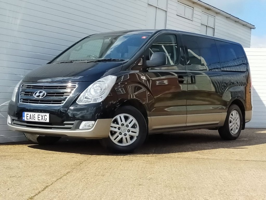 View our HYUNDAI I800