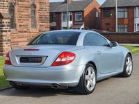 USED 2006 56 MERCEDES-BENZ SLK 3.0 SLK280 2d 231 BHP 