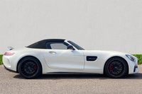 USED 2018 P MERCEDES-BENZ AMG GT 4.0 AMG GT C 2d 550 BHP CARBON FIBRE PACKAGE/ EXCLUSIVE NAPPA LEATHER