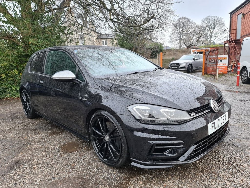 View our VOLKSWAGEN GOLF