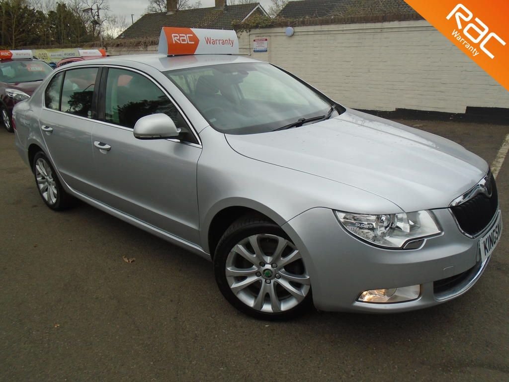 View our SKODA SUPERB