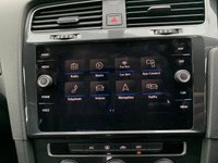 USED 2018 18 VOLKSWAGEN GOLF 1.4 SE NAVIGATION TSI BLUEMOTION TECHNOLOGY DSG 5d 124 BHP 