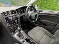 USED 2018 18 VOLKSWAGEN GOLF 1.4 SE NAVIGATION TSI BLUEMOTION TECHNOLOGY DSG 5d 124 BHP 