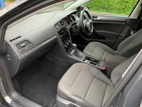 USED 2018 18 VOLKSWAGEN GOLF 1.4 SE NAVIGATION TSI BLUEMOTION TECHNOLOGY DSG 5d 124 BHP 