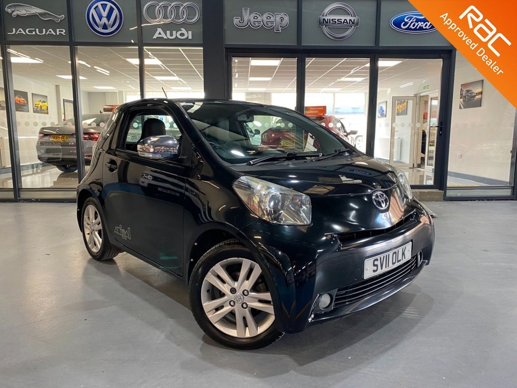 View our TOYOTA IQ