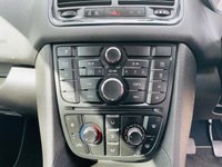 USED 2012 12 VAUXHALL MERIVA 1.4 EXCLUSIV A/C 5d 118 BHP AIR CONDITIONING & HIGH SEATING POSITION