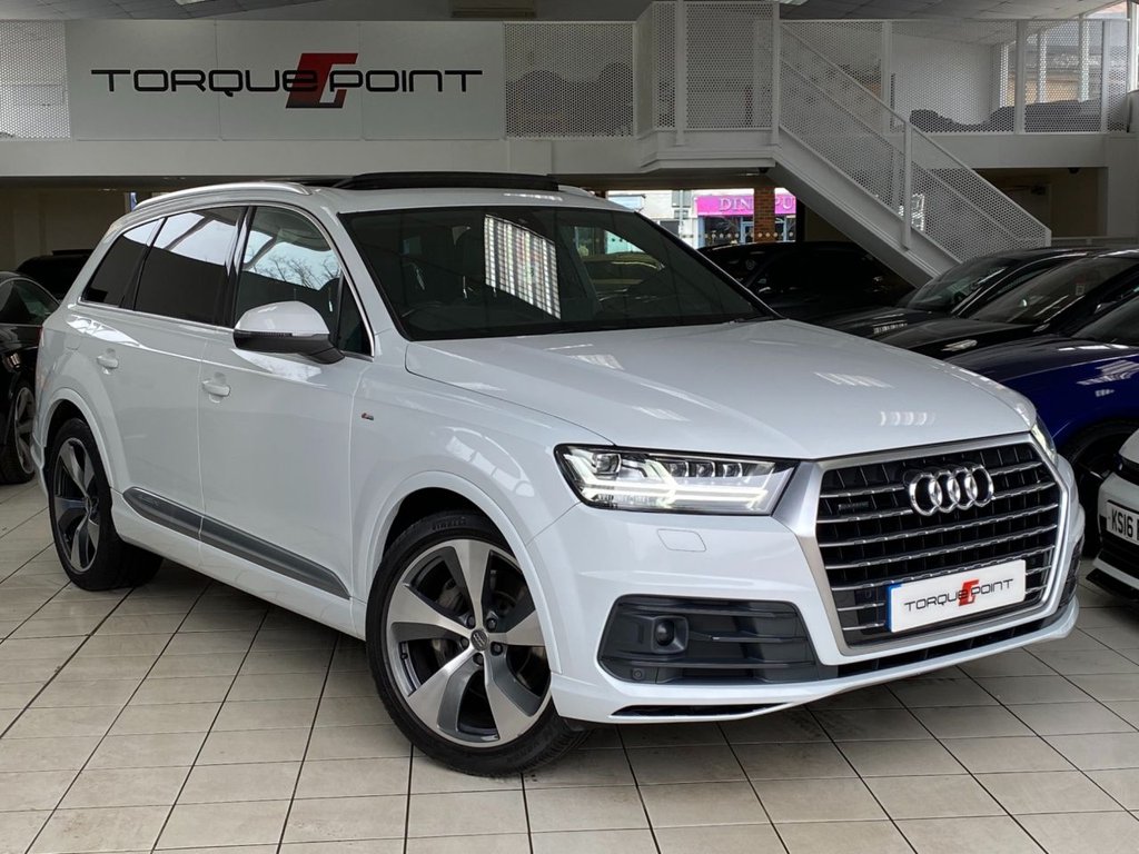 View our AUDI Q7