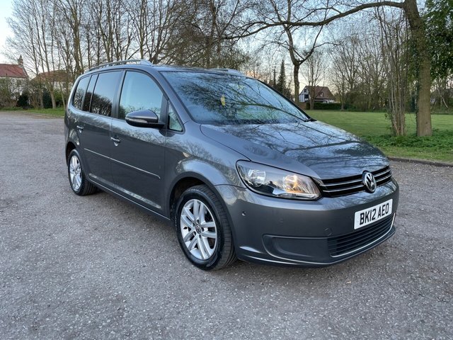 2012 12 Volkswagen Touran 1.6 SE TDI 5d 106 BHP