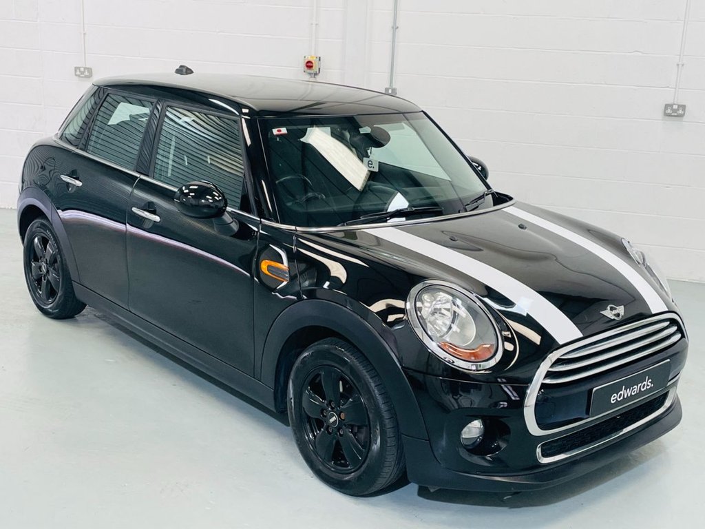 View our MINI HATCH COOPER