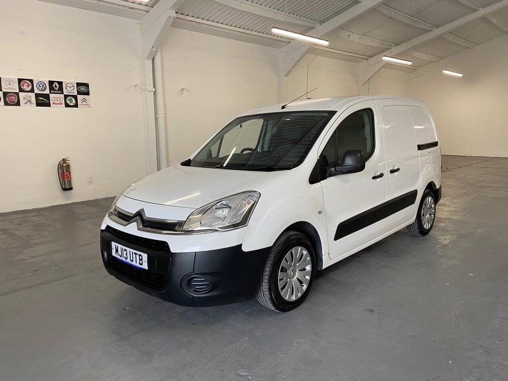 View our CITROEN BERLINGO