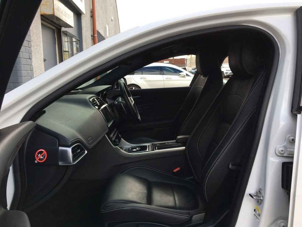 USED 2018 68 JAGUAR XE 2.0 D R-SPORT 4d 178 BHP 