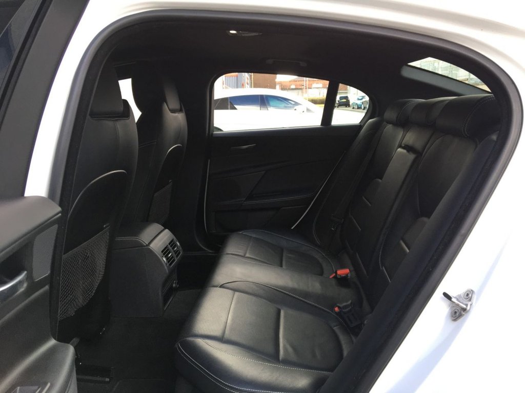 USED 2018 68 JAGUAR XE 2.0 D R-SPORT 4d 178 BHP 