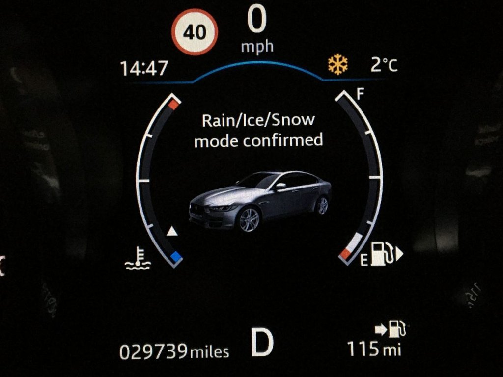USED 2018 68 JAGUAR XE 2.0 D R-SPORT 4d 178 BHP 