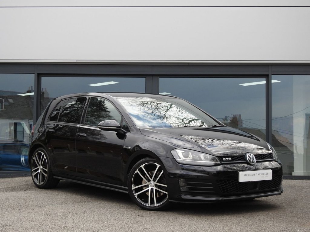 View our VOLKSWAGEN GOLF