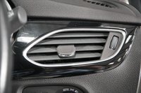 USED 2016 66 VAUXHALL ASTRA 1.4 SRI NAV 5d 148 BHP 