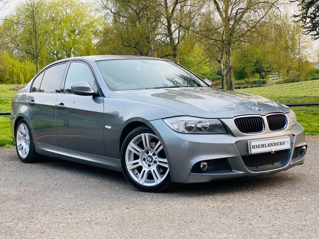 View our BMW 3 SERIES