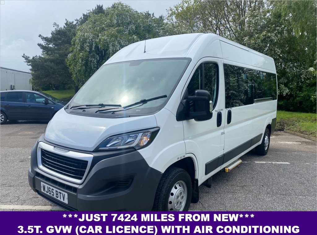 View our PEUGEOT BOXER