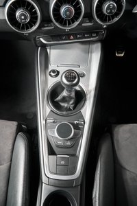 USED 2015 R AUDI TT 2.0 TDI ULTRA SPORT 2d 182 BHP 