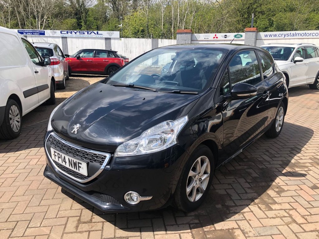 View our PEUGEOT 208