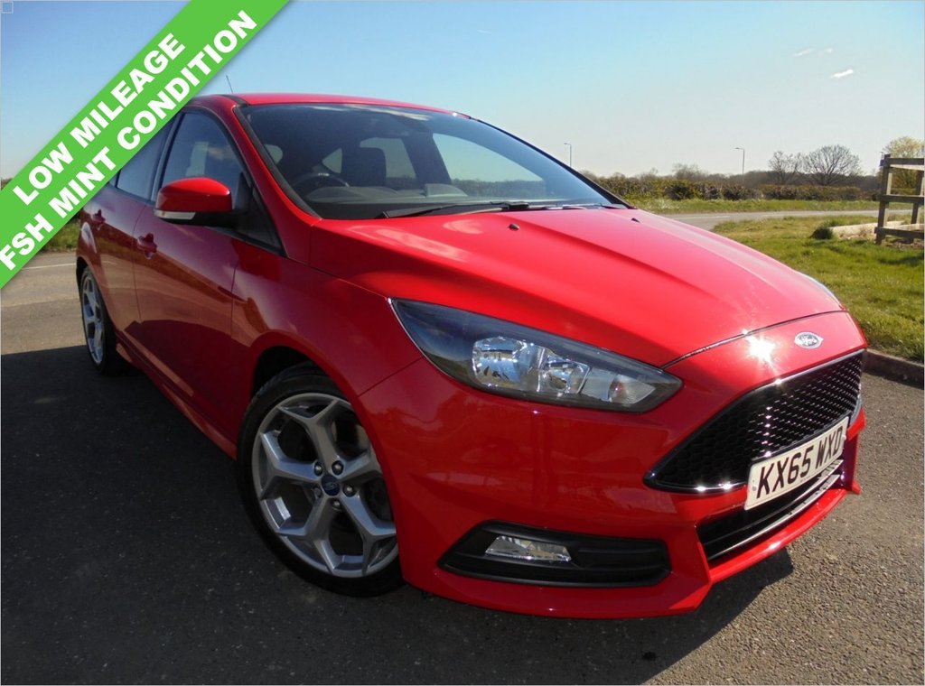 View our FORD FOCUS