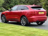 USED 2017 17 JAGUAR F-PACE 3.0 V6 S AWD 5d 296 BHP 4WD AUTO Black Pack Black/Red Leather