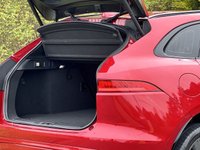 USED 2017 17 JAGUAR F-PACE 3.0 V6 S AWD 5d 296 BHP 4WD AUTO Black Pack Black/Red Leather