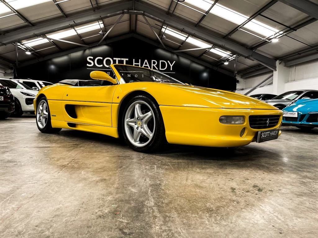 View our FERRARI 355