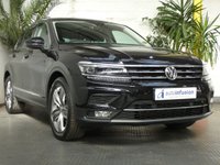 USED 2018 18 VOLKSWAGEN TIGUAN 2.0 SEL TDI BLUEMOTION TECHNOLOGY DSG 5d 148 BHP SAT NAV SUNROOF HEATED SEATS