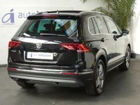 USED 2018 18 VOLKSWAGEN TIGUAN 2.0 SEL TDI BLUEMOTION TECHNOLOGY DSG 5d 148 BHP SAT NAV SUNROOF HEATED SEATS