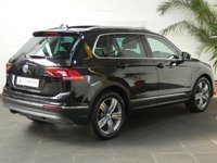 USED 2018 18 VOLKSWAGEN TIGUAN 2.0 SEL TDI BLUEMOTION TECHNOLOGY DSG 5d 148 BHP SAT NAV SUNROOF HEATED SEATS
