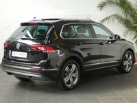 USED 2018 18 VOLKSWAGEN TIGUAN 2.0 SEL TDI BLUEMOTION TECHNOLOGY DSG 5d 148 BHP SAT NAV SUNROOF HEATED SEATS