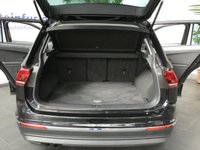 USED 2018 18 VOLKSWAGEN TIGUAN 2.0 SEL TDI BLUEMOTION TECHNOLOGY DSG 5d 148 BHP SAT NAV SUNROOF HEATED SEATS