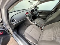 USED 2010 10 VAUXHALL ASTRA 1.4 EXCLUSIV 5d 98 BHP 