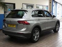 USED 2018 18 VOLKSWAGEN TIGUAN 2.0 SEL TDI BMT 4MOTION DSG 5d 188 BHP SAT NAV SUNROOF HEATED SEATS
