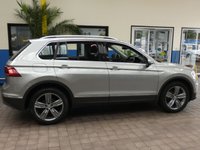 USED 2018 18 VOLKSWAGEN TIGUAN 2.0 SEL TDI BMT 4MOTION DSG 5d 188 BHP SAT NAV SUNROOF HEATED SEATS