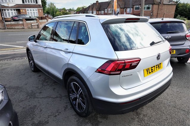 View our VOLKSWAGEN TIGUAN