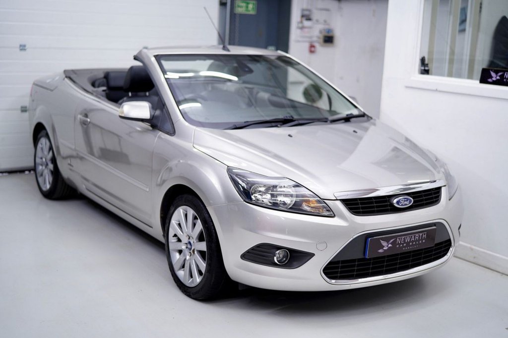 View our FORD FOCUS
