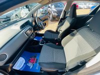 USED 2013 63 TOYOTA YARIS 1.3 VVT-I TR 5d 98 BHP FSH - Rear View Camera and 5 doors