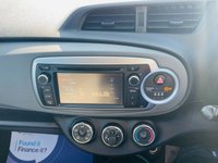 USED 2013 63 TOYOTA YARIS 1.3 VVT-I TR 5d 98 BHP FSH - Rear View Camera and 5 doors