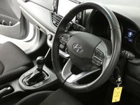 USED 2018 67 HYUNDAI I30 1.4 T-GDI SE NAV 5d 139 BHP SAT NAV REAR VIEW CAMERA
