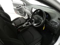 USED 2018 67 HYUNDAI I30 1.4 T-GDI SE NAV 5d 139 BHP SAT NAV REAR VIEW CAMERA