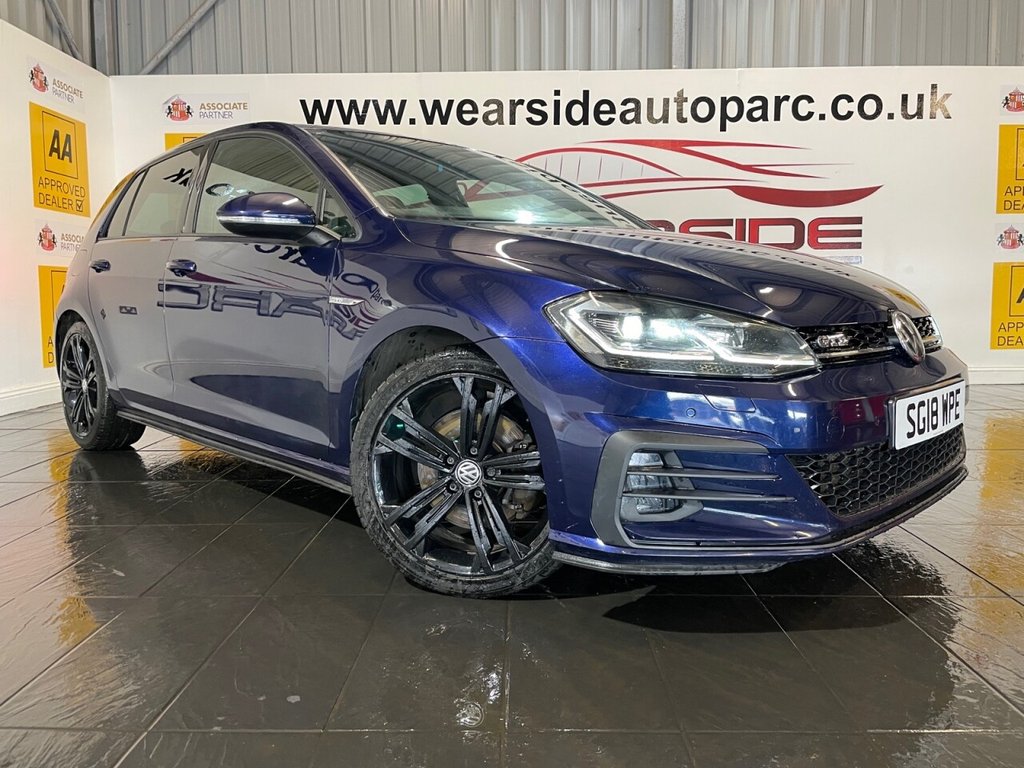 View our VOLKSWAGEN GOLF