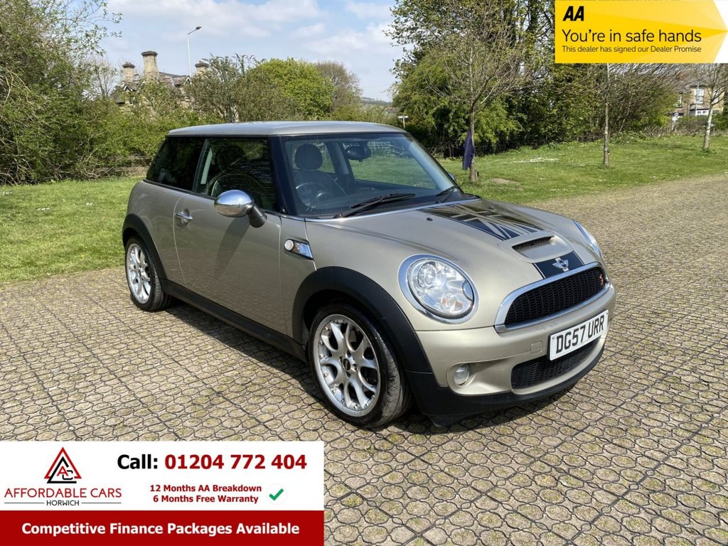 View our MINI HATCH COOPER