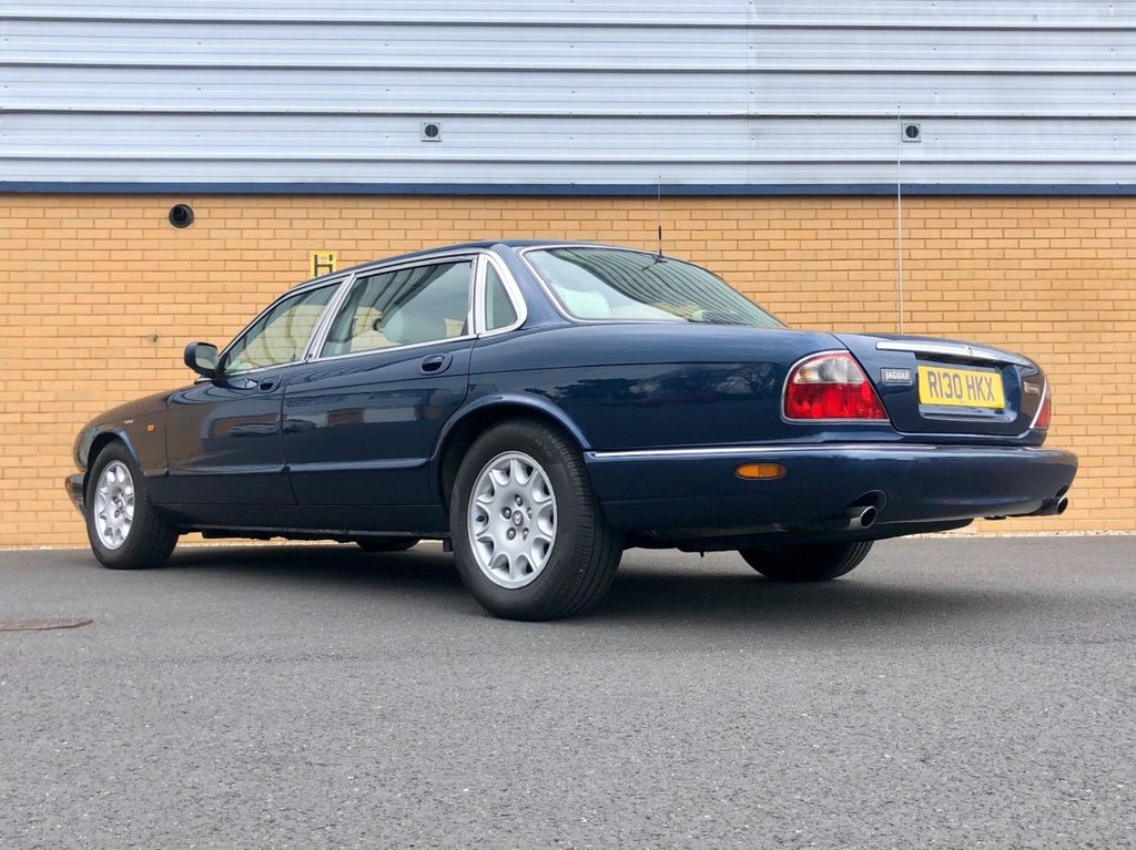USED 1997 R JAGUAR XJ SOVEREIGN // LWB // 4d // 4.0 V8 290 BHP // px swap 